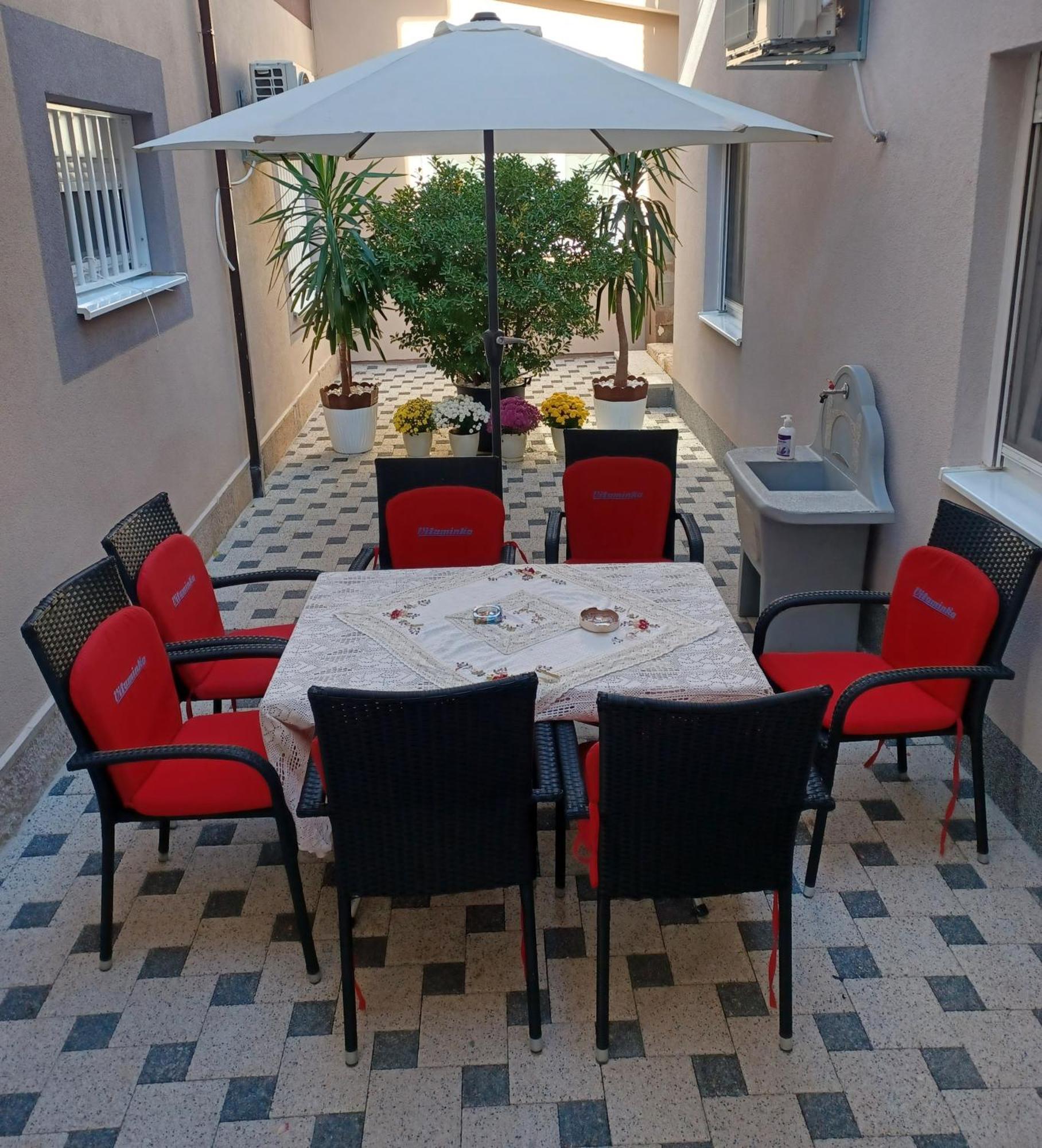 Sunset Home מוסטר מראה חיצוני תמונה